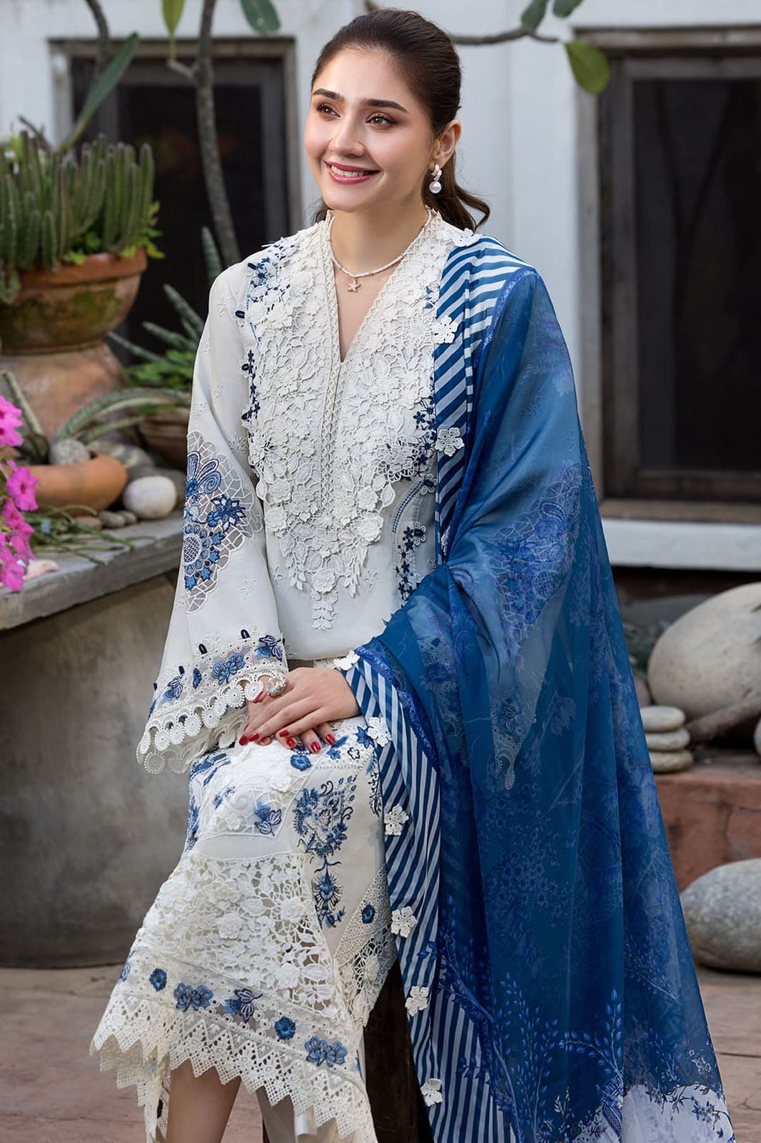 MOTIF Dhanak Chikankari Embroidered Luxury Unstitched 3-Piece Suit